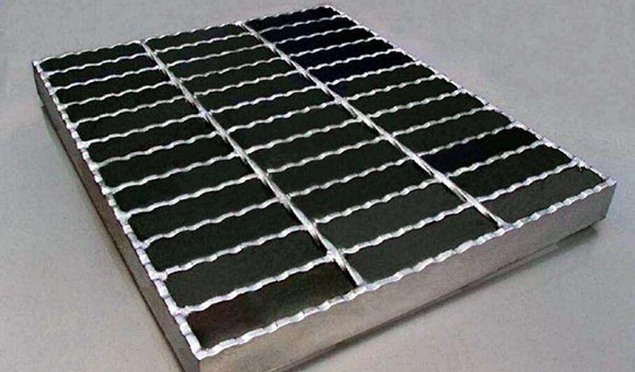 格柵板損壞的原因是什么