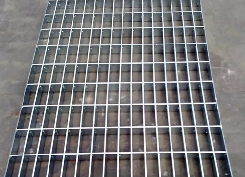 煙臺(tái)經(jīng)久耐用格柵板供應(yīng)